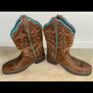 cowgirl boots